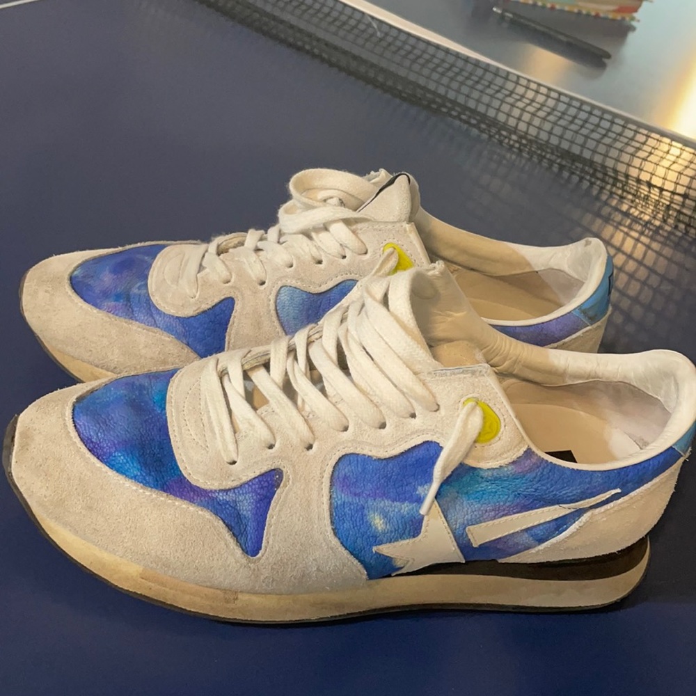 Golden goose running sneakers 10